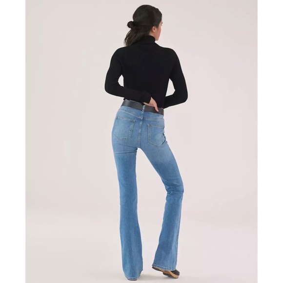 Anthropologie Pilcro The Icon High Rise Flare Denim Jeans Light Wash Sz 26 - Picture 5 of 12